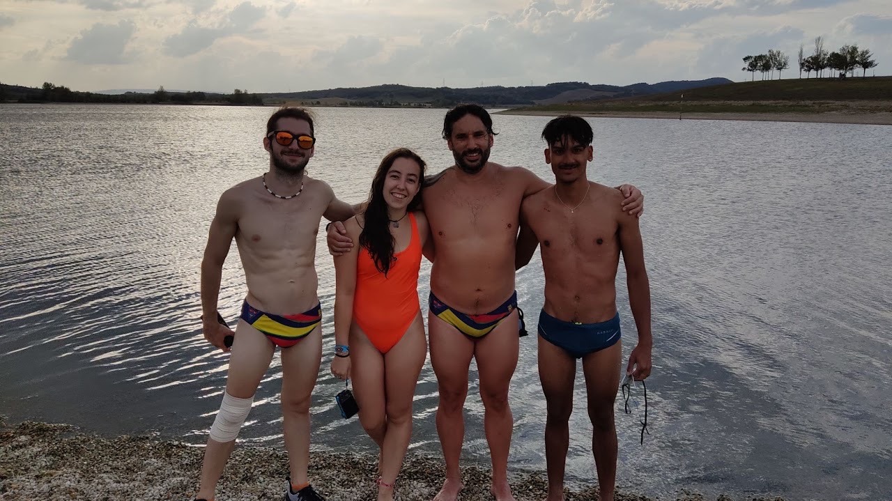 Rodrigo Clemente Bernal, Marta Navas Ten, Juan Gadea Caballero y Miguel Caballero Carranza, equipo técnico del Club Natación Colmenar Viejo